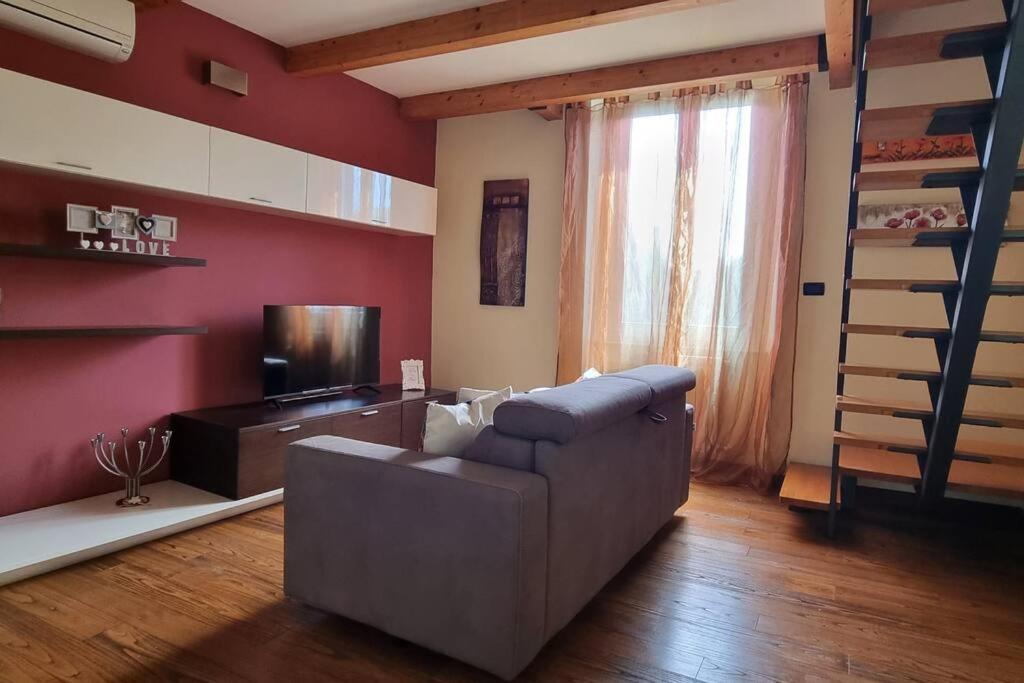 Appartamento La Casina Di Chiara Ливорно Екстериор снимка